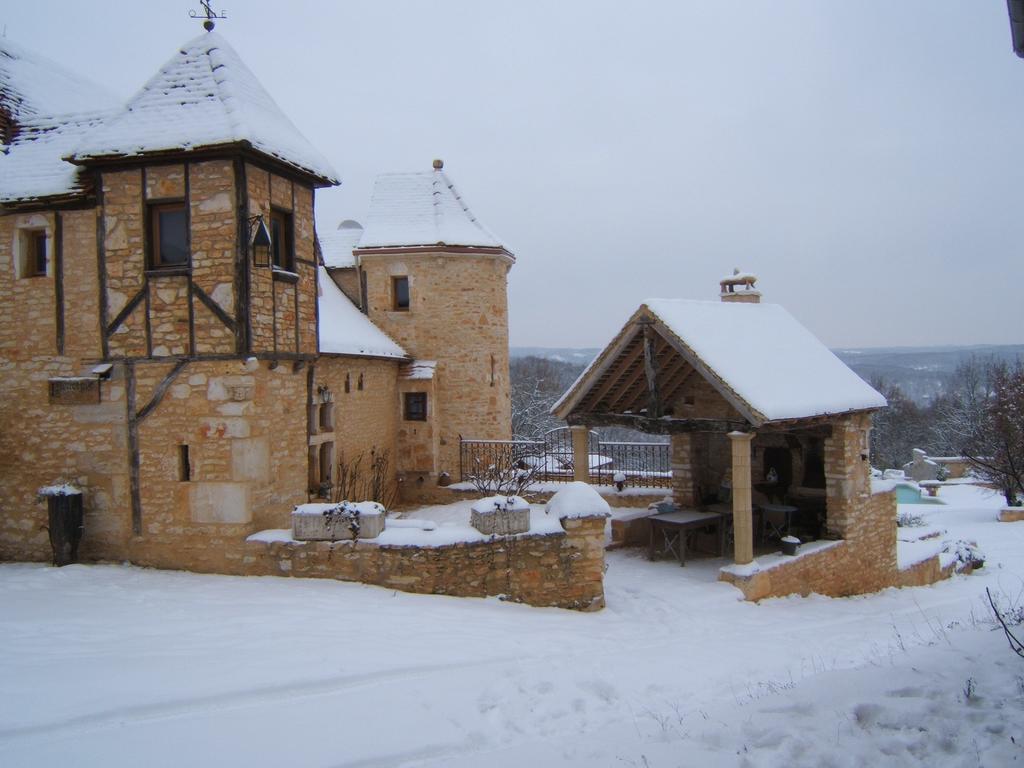 Gites Des 3 Vallees Salignac Eyvigues Exteriér fotografie